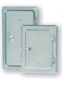 <b>KLEINING</b> Kaminrevisionstren