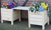 Blumenbank aus Holz