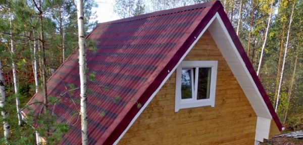 ONDULINE� TILE Bitumen Dach- und Wandplatten