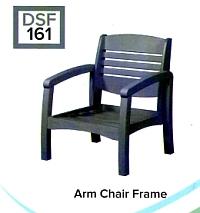 C.R.P. Lounge Sessel mit Armlehnen DSF161